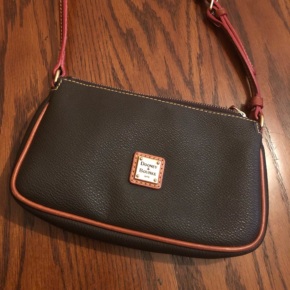 Dooney & Bourke, Lexi Crossbody